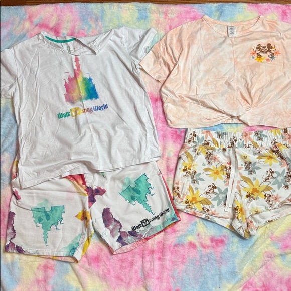 Disney Tops - Disney XL XXL Outfit Sets